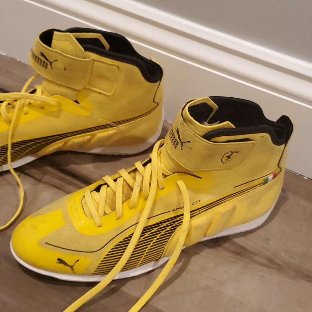 Puma Ferrari yellow high tops - Picture 3 of 8